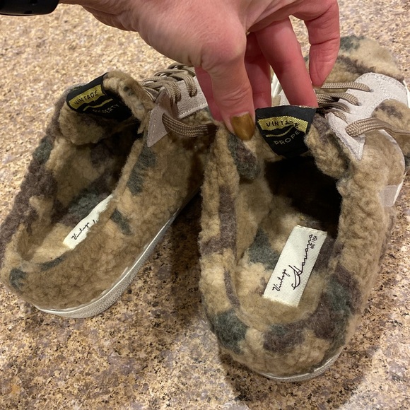 Vintage Havana Fuzzy Camouflage Multi Slip On Sneaker Shoes 7.5 - Picture 9 of 17